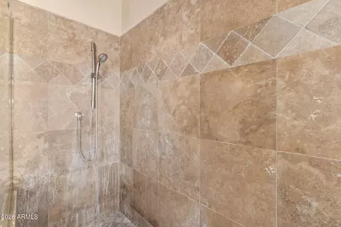 Bath - 3342 E Suncrest Ct, Phoenix, AZ 85044 photo 4 of 7