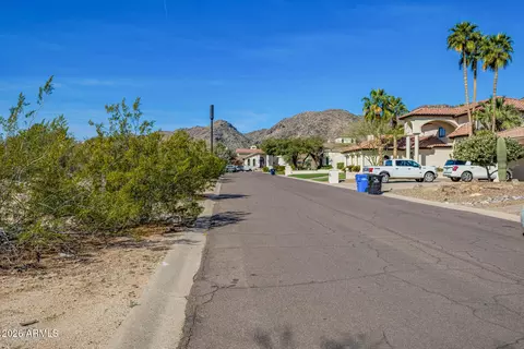 View/Area - 3342 E Suncrest Ct, Phoenix, AZ 85044 photo 1 of 1
