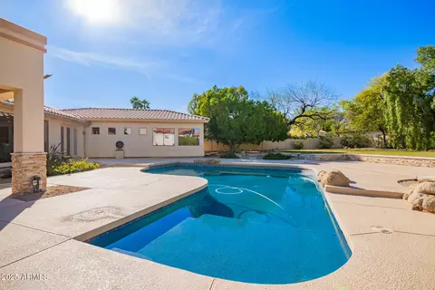Exterior - 3342 E Suncrest Ct, Phoenix, AZ 85044 photo 11 of 16