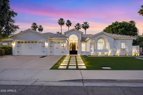 8876 E Surrey Ave, Scottsdale, AZ 85260