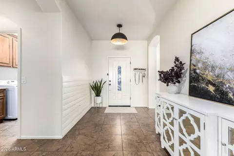 Entry Way - 2740 E Rakestraw Ln, Gilbert, AZ 85298 photo 2 of 3