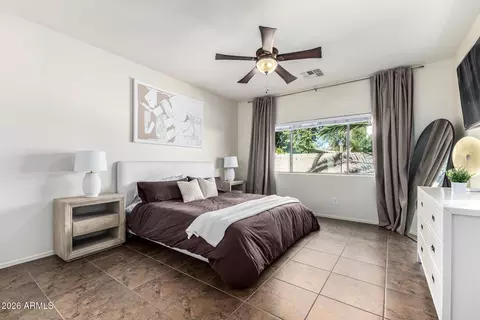 Bedroom - 2740 E Rakestraw Ln, Gilbert, AZ 85298 photo 2 of 10