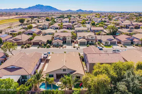 View/Area - 2740 E Rakestraw Ln, Gilbert, AZ 85298 photo 4 of 24