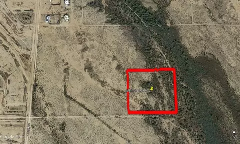 24100 W Dixileta Dr #-, Wittmann, AZ 85361