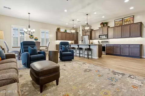 2109 N Red Clf, Mesa, AZ 85207 photo 6
