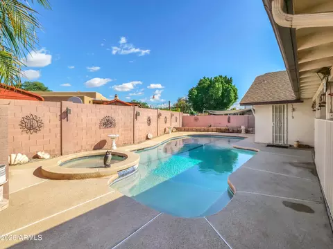 Exterior - 2558 E Inglewood St, Mesa, AZ 85213 photo 6 of 7