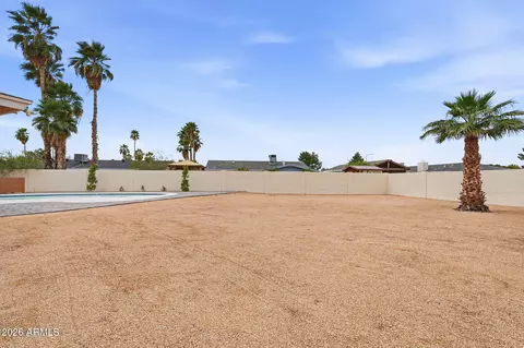 Exterior - 1304 E Hackamore St, Mesa, AZ 85203 photo 6 of 8