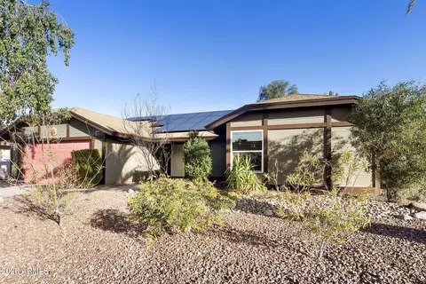 Exterior - 1044 E Indigo St, Mesa, AZ 85203 photo 4 of 10