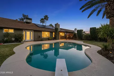 Exterior - 1044 E Indigo St, Mesa, AZ 85203 photo 6 of 10