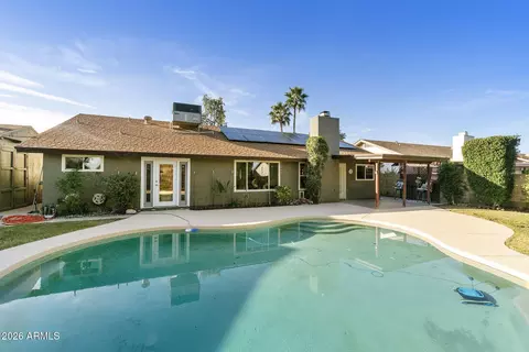 Exterior - 1044 E Indigo St, Mesa, AZ 85203 photo 5 of 10