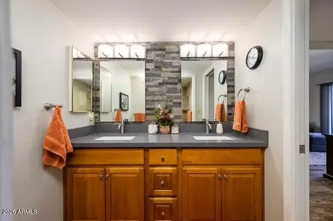 Bath - 4303 E Cactus Rd #437, Phoenix, AZ 85032 photo 2 of 3