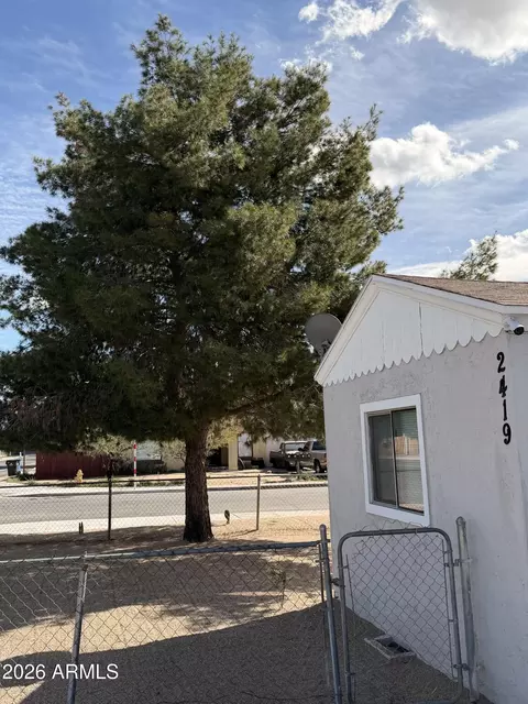 Exterior - 2419 E Oak St, Phoenix, AZ 85008 photo 5 of 5