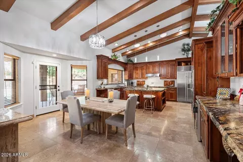 12234 S Yaki Ct, Phoenix, AZ 85044