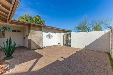 2451 W Knowles Ave, Mesa, AZ 85202 photo 4