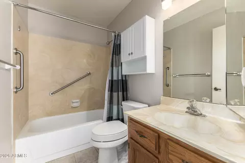 2451 W Knowles Ave, Mesa, AZ 85202 photo 17