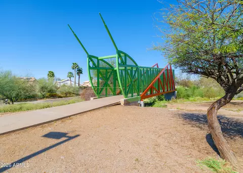 View/Area - 41 E Betty Elyse Ln, Phoenix, AZ 85022 photo 1 of 1