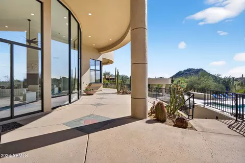 Exterior - 8812 E Palm Ln, Mesa, AZ 85207 photo 8 of 20