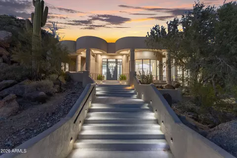Exterior - 8812 E Palm Ln, Mesa, AZ 85207 photo 1 of 20