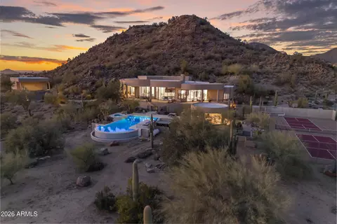 8812 E Palm Ln, Mesa, AZ 85207