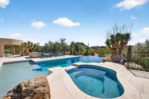 Exterior - 8812 E Palm Ln, Mesa, AZ 85207 photo 5 of 20