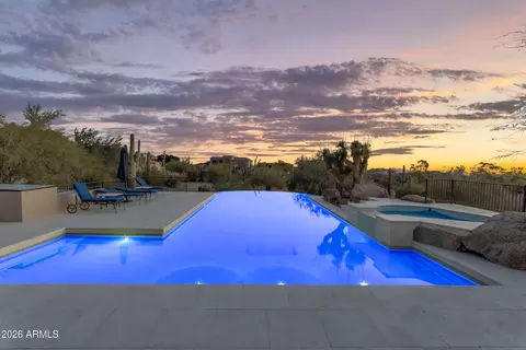 Exterior - 8812 E Palm Ln, Mesa, AZ 85207 photo 19 of 20