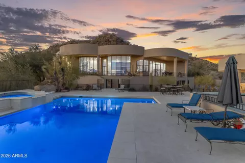 Exterior - 8812 E Palm Ln, Mesa, AZ 85207 photo 16 of 20