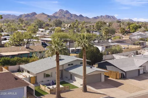 3929 E Mercer Ln, Phoenix, AZ 85028