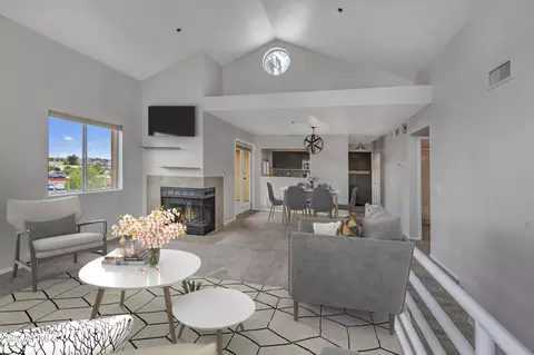 154 W 5th St #250, Tempe, AZ 85281