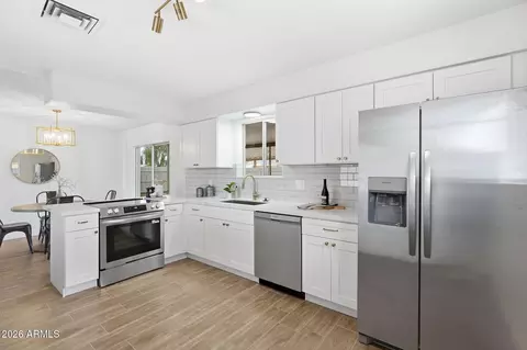 1427 S Delaware Dr, Apache Junction, AZ 85120