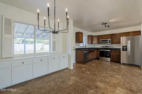 481 N Sunset Dr, Chandler, AZ 85225