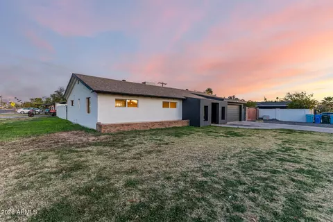 4641 N 14th Ave, Phoenix, AZ 85013 photo 2