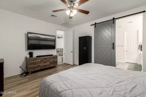 Bedroom - 7456 E Olla Ave, Mesa, AZ 85212 photo 2 of 5