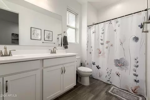 Bath - 7456 E Olla Ave, Mesa, AZ 85212 photo 2 of 2