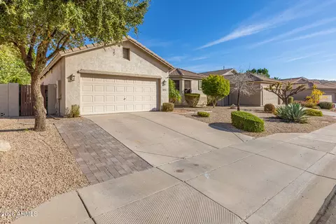 Exterior - 8942 E Hobart St, Mesa, AZ 85207 photo 3 of 6