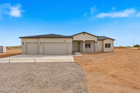 24053 W Morning Star Ln, Wittmann, AZ 85361