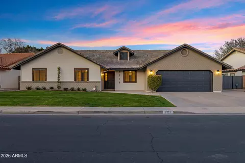 3716 E Dartmouth St, Mesa, AZ 85205
