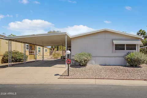 2233 E Behrend Dr #34, Phoenix, AZ 85024