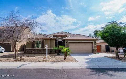 16045 W Almeria Rd, Goodyear, AZ 85395