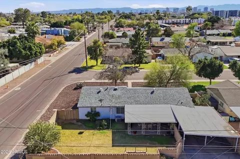 940 E Berridge Ln, Phoenix, AZ 85014