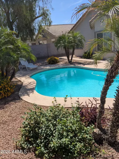 Exterior - 3724 E Derringer Way, Gilbert, AZ 85297 photo 7 of 11