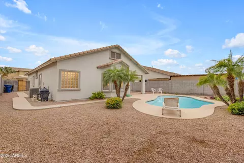 Exterior - 3724 E Derringer Way, Gilbert, AZ 85297 photo 9 of 11