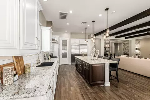 Kitchen - 2842 E Blackhawk Ct, Gilbert, AZ 85298 photo 1 of 4