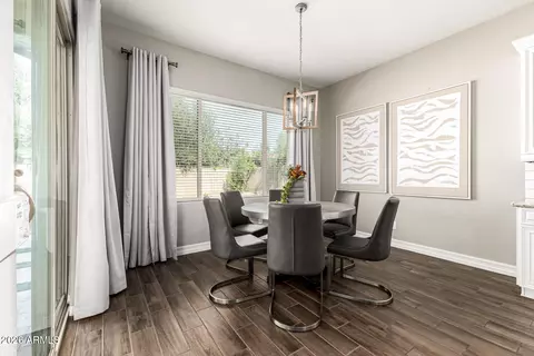 Dining - 2842 E Blackhawk Ct, Gilbert, AZ 85298 photo 3 of 4