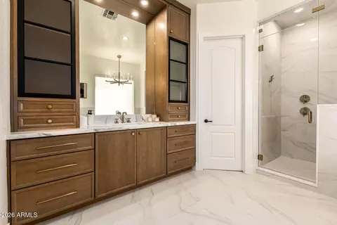Bath - 2842 E Blackhawk Ct, Gilbert, AZ 85298 photo 1 of 7