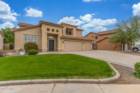 Exterior - 1038 E Harrison Ct, Gilbert, AZ 85295 photo 4 of 11