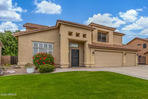 Exterior - 1038 E Harrison Ct, Gilbert, AZ 85295 photo 5 of 11