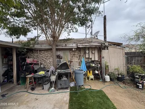 Exterior - 740 W Cinnabar Ave, Phoenix, AZ 85021 photo 11 of 13