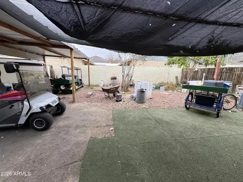 Exterior - 740 W Cinnabar Ave, Phoenix, AZ 85021 photo 4 of 13