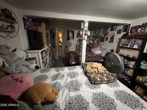 Bedroom - 740 W Cinnabar Ave, Phoenix, AZ 85021 photo 2 of 2