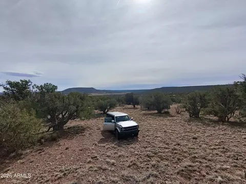 86 N N8433 -- #416, Concho, AZ 85924